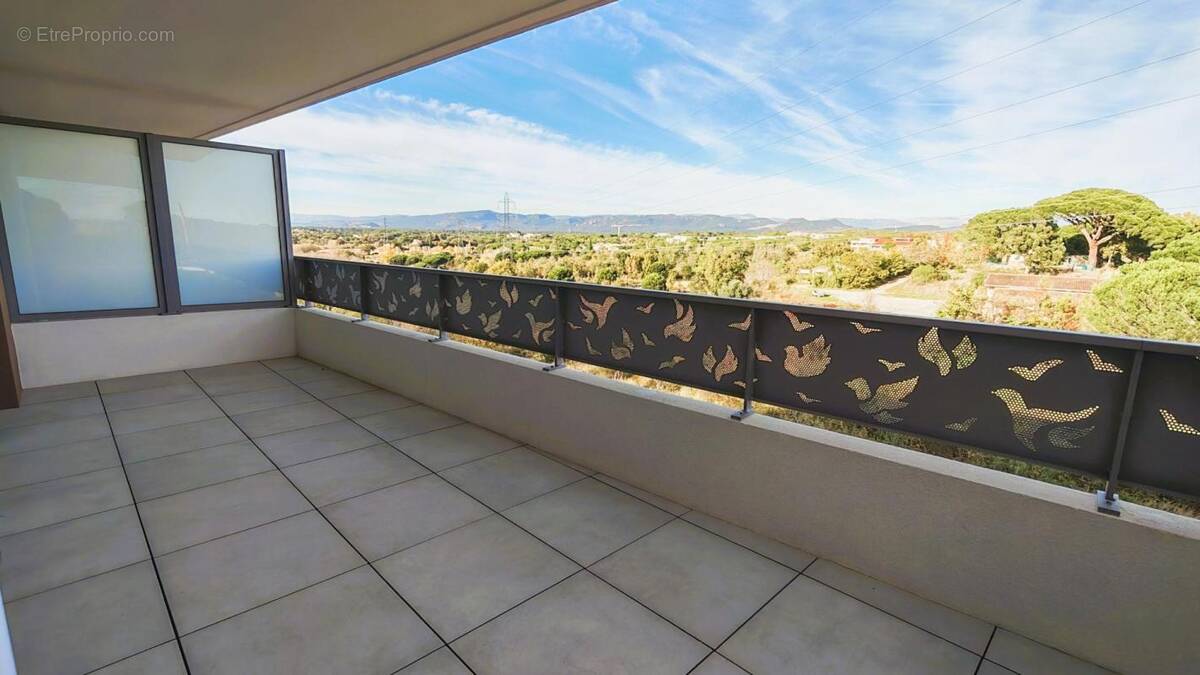 Appartement à FREJUS