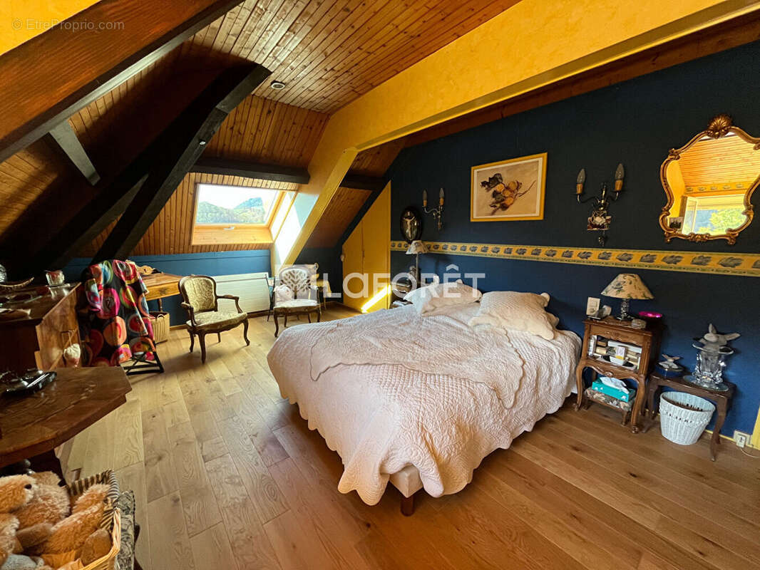 Maison à SALINS-LES-BAINS