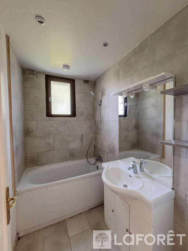 Appartement à GIF-SUR-YVETTE