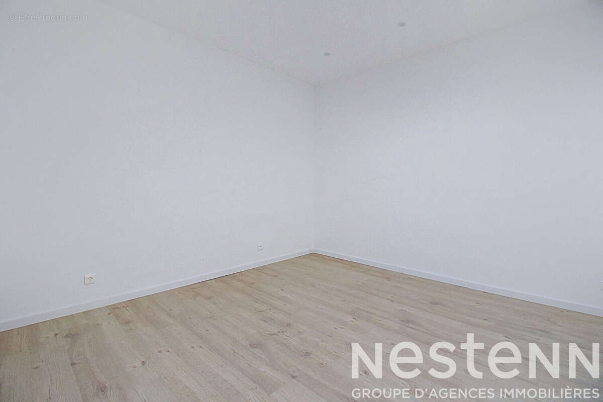 A vendre aux arcs-sur-argens  appartement 3 pièces centre-ville - photo 6