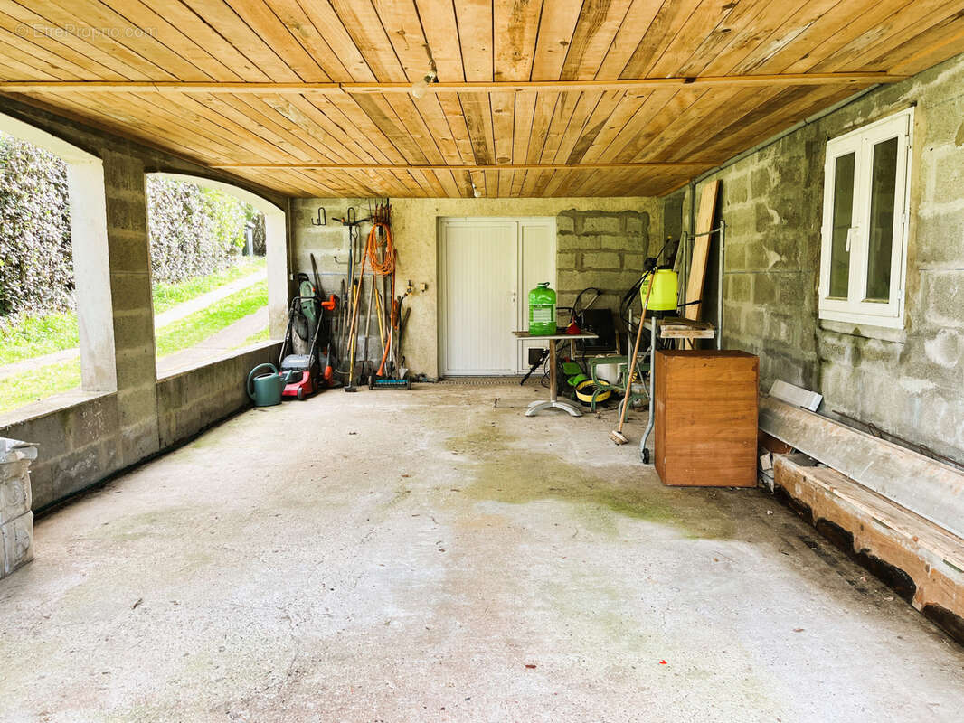 Maison à MESCHERS-SUR-GIRONDE