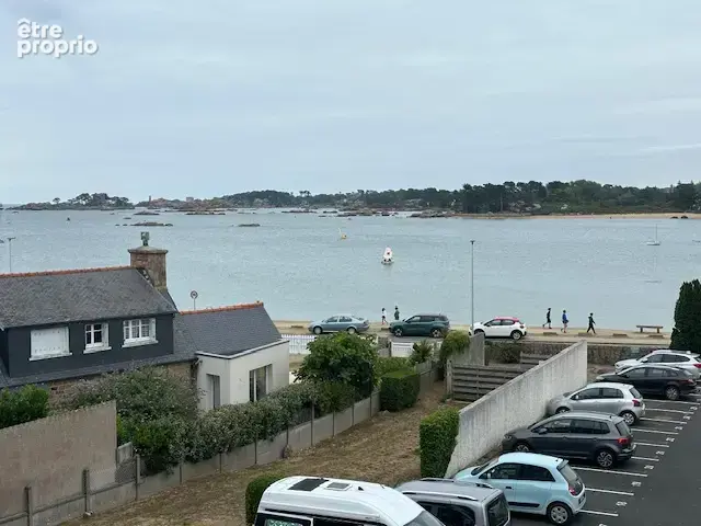 Appartement à TREGASTEL