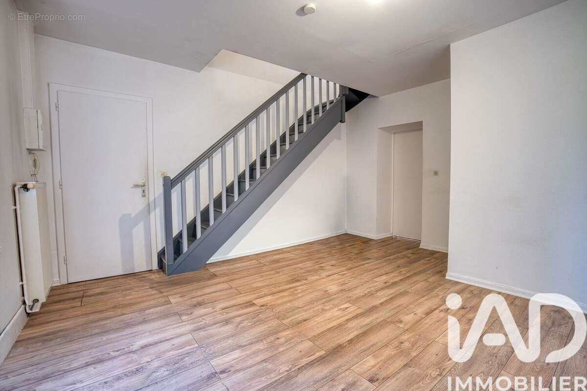 Appartement 86 m² à Joeuf  - photo 6