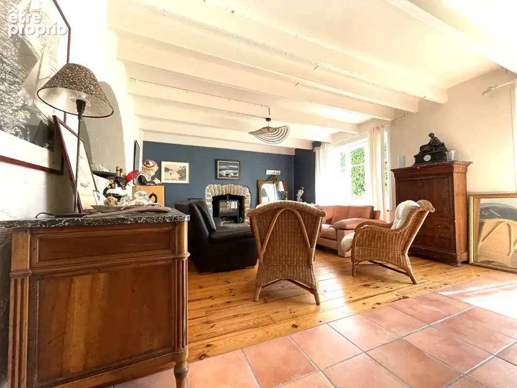 Maison en pierre en campagne de PLOGASTEL-SAINT-GERMAIN - photo 2