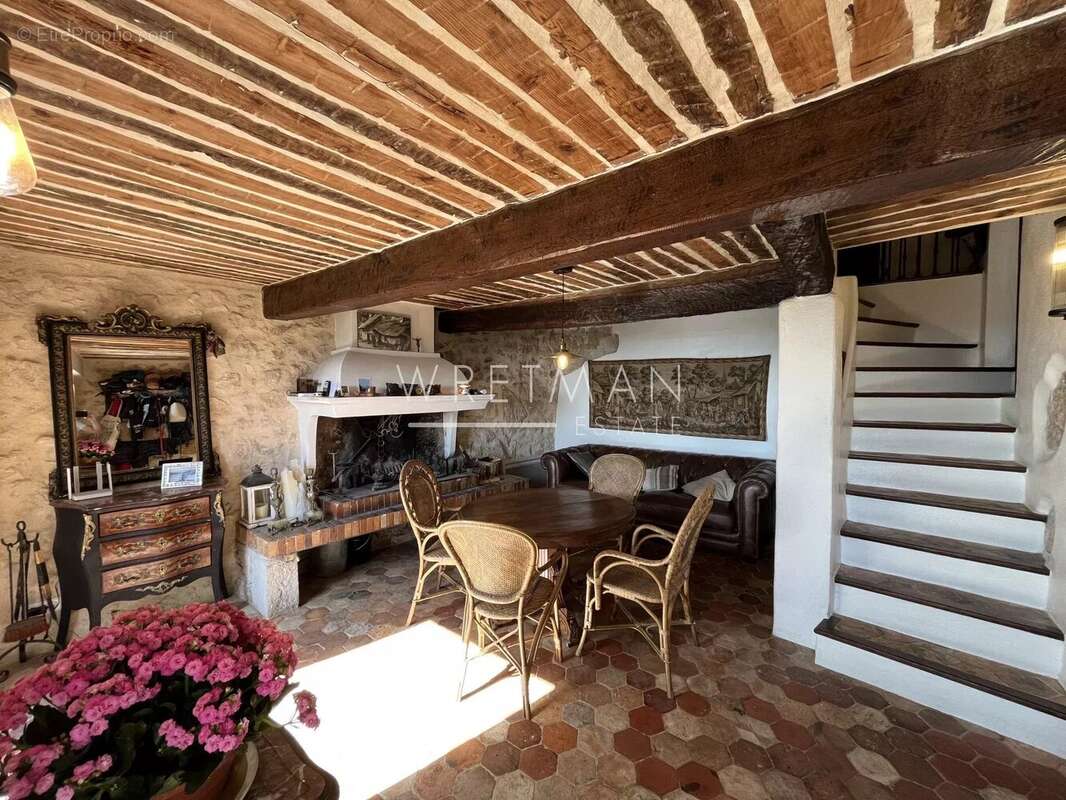 Maison de village avec studio indépendant - MONS - photo 6