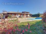 Photo 1 - Maison à NEGREPELISSE