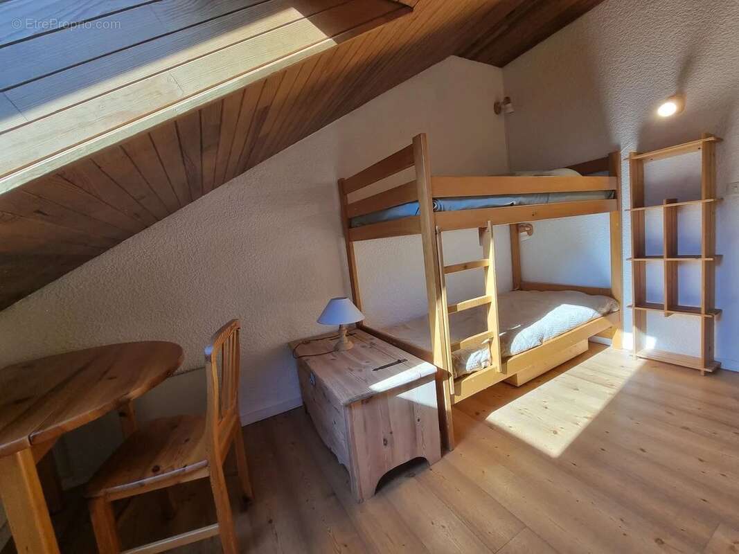 Appartement à LA SALLE-LES-ALPES