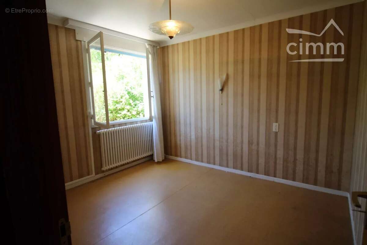 Maison d'architecte de plain-pied – Vue montagnes & fort potentiel d’aménagement - photo 6