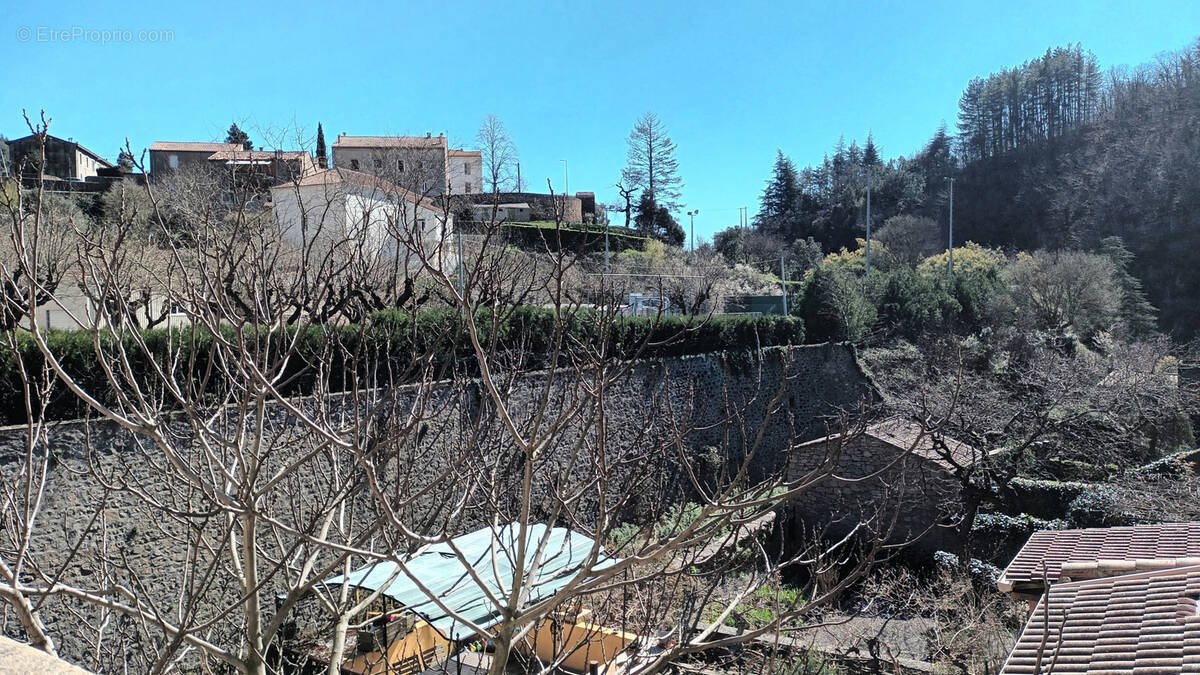 Appartement à GRAISSESSAC