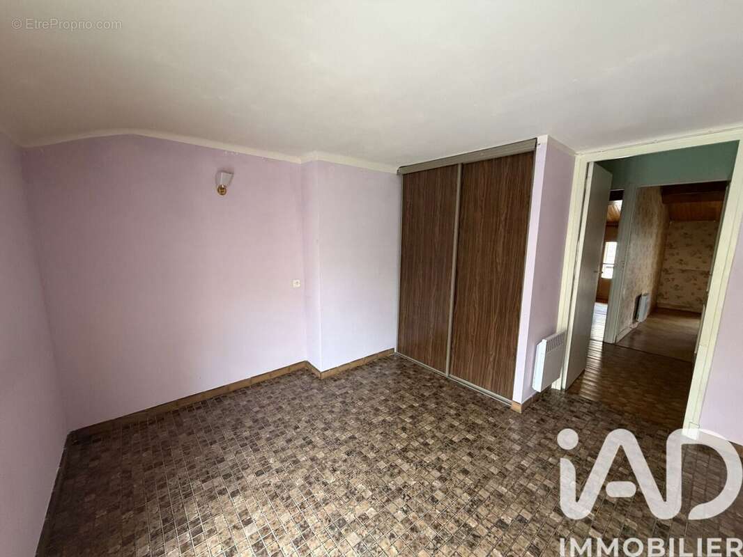 Photo 6 - Maison à TROUILLAS