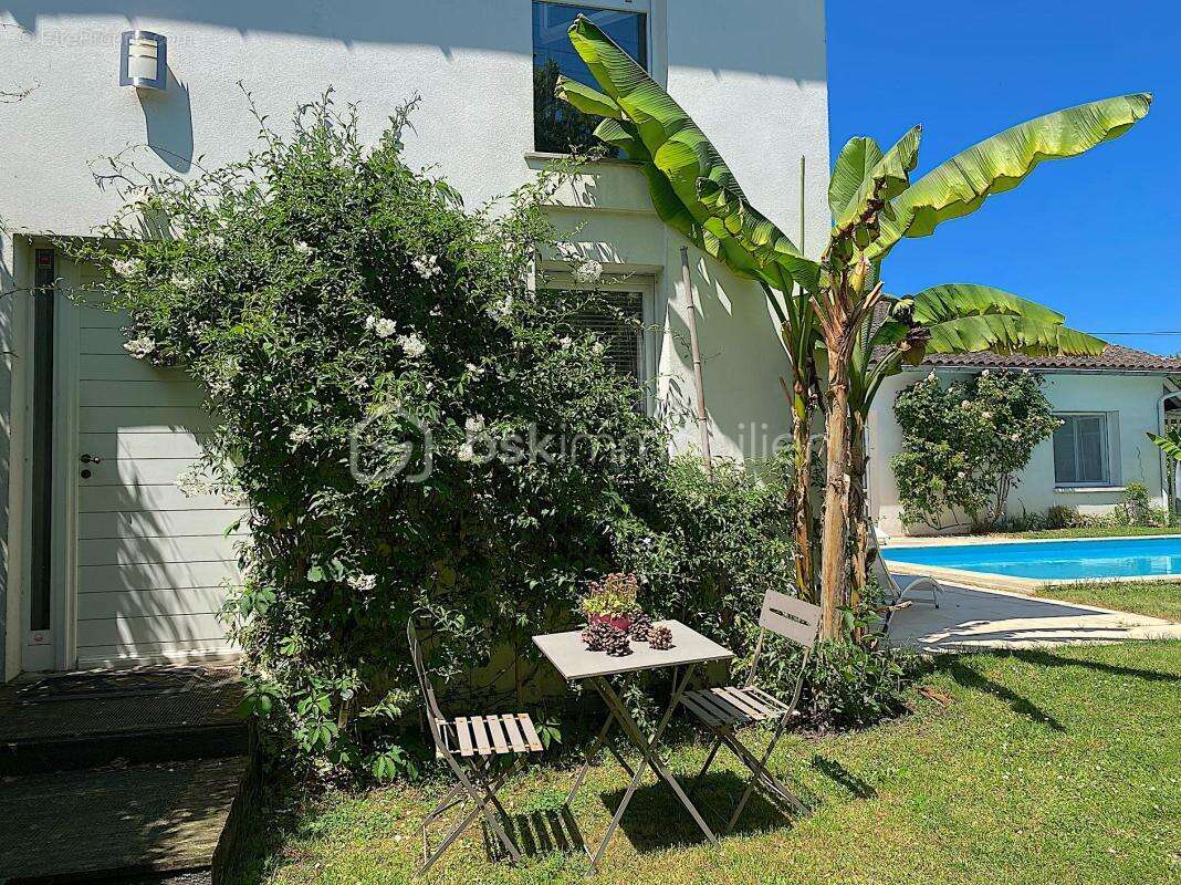 Maison avec 4/5 chambres + un studio indépendant + une piscine !!! De l'espace, du calme et du charme !!! - photo 23