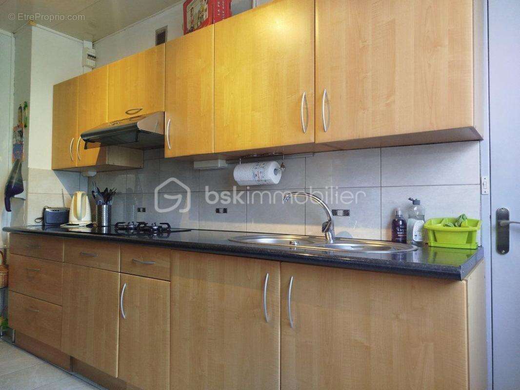 Appartement à LE PLESSIS-TREVISE