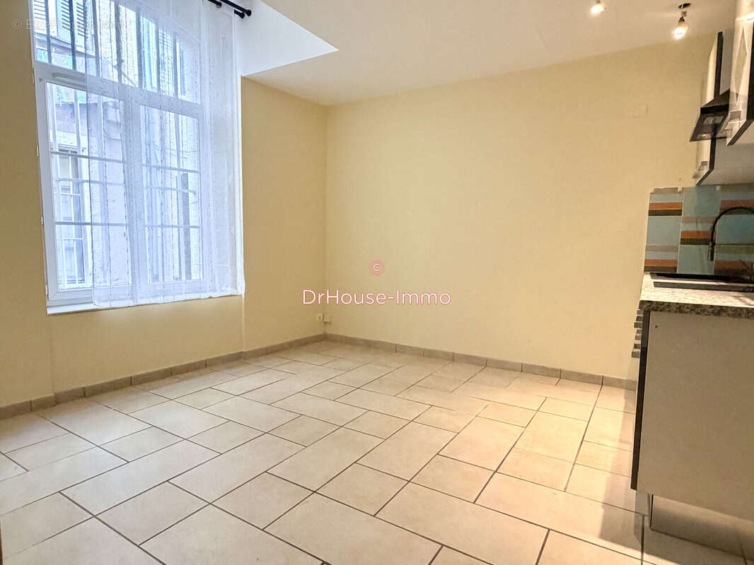 Appartement 23 m² à La Ciotat  - photo 2