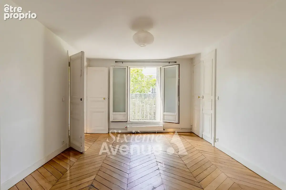 Boulevard Beaumarchais - Balcon - Vue Dégagée - Caves - photo 4