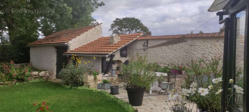 Maison à CHARTRES