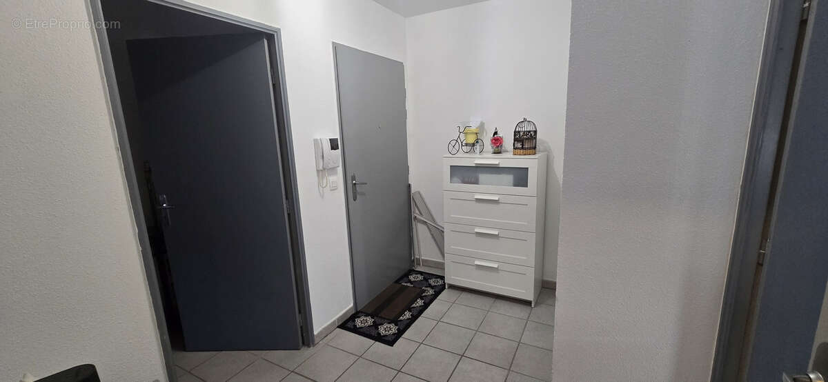 Appartement à MORIERES-LES-AVIGNON