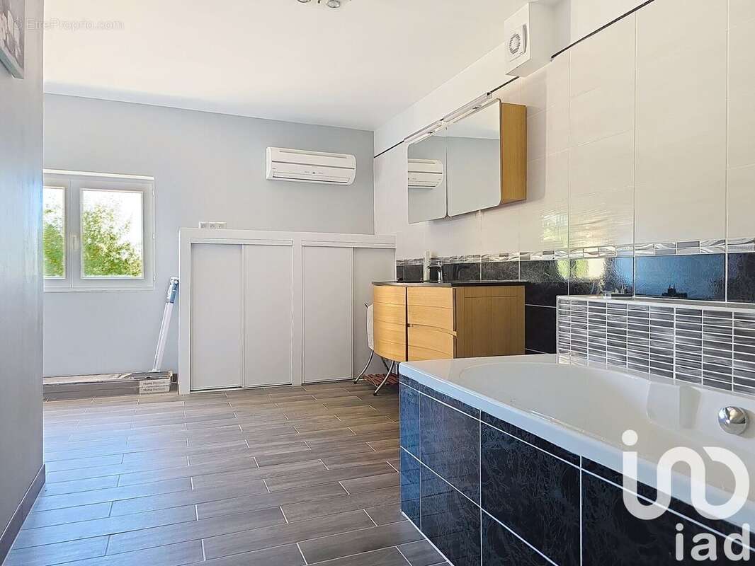 Maison 232 m² à Briare  - photo 7