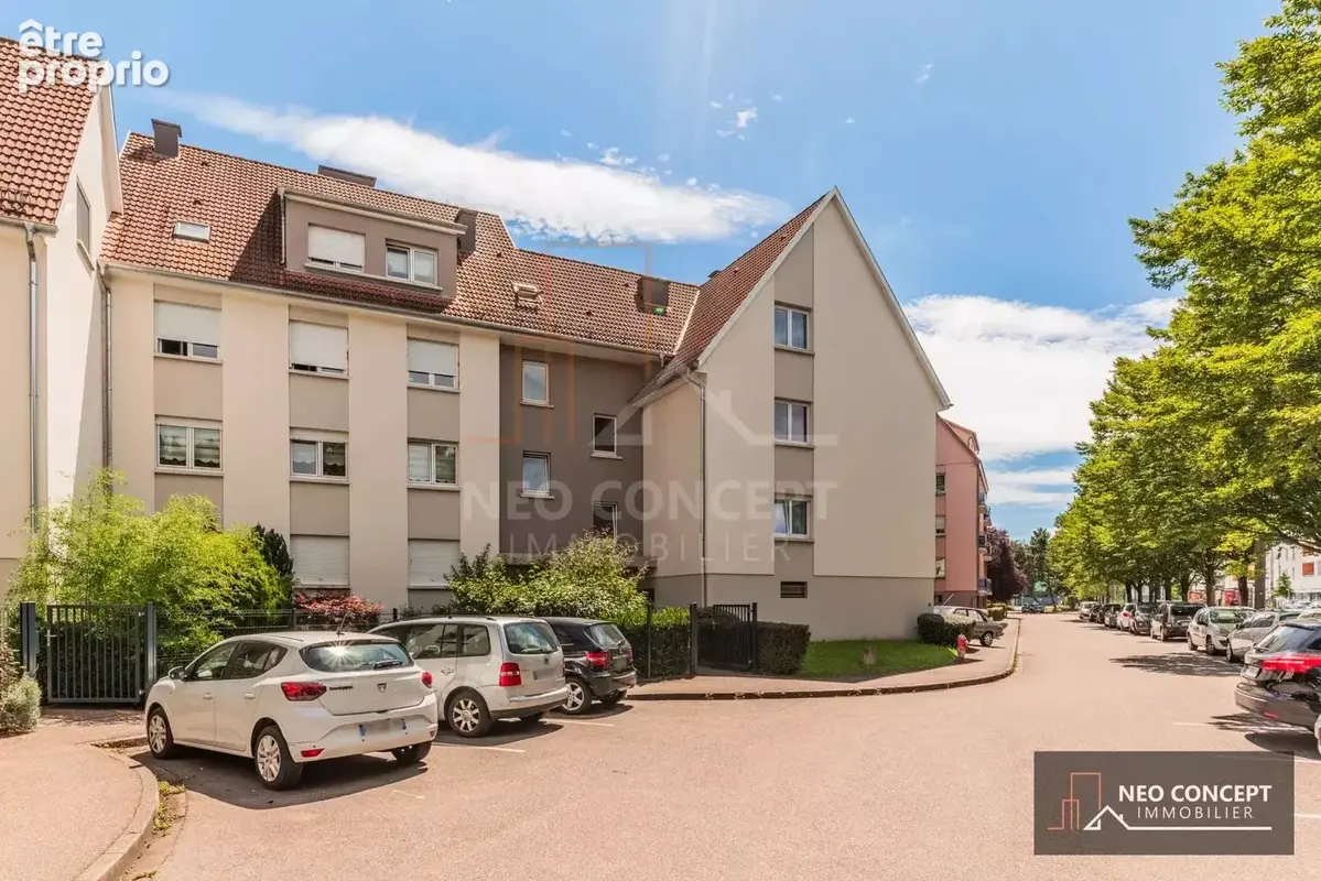 Beau 3 pièces de 81,75 m2 avec Garage et Cave sis Hautepierre / Strasbourg. - photo 12