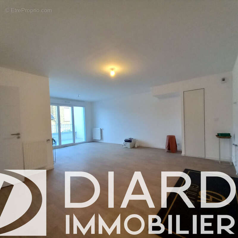 Appartement à FOUGERES