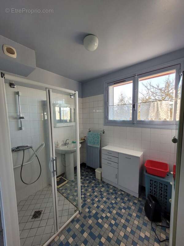 Maison à BELLOU-SUR-HUISNE