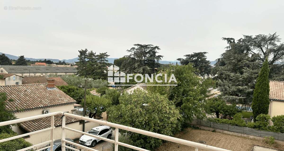 Appartement t3 avec deux places de parking - photo 2