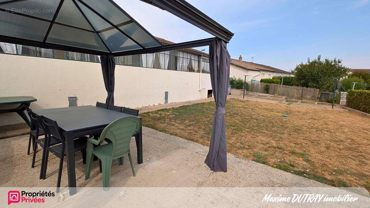 Maison 6 pièces 101m² -  garage - Carport - photo 10