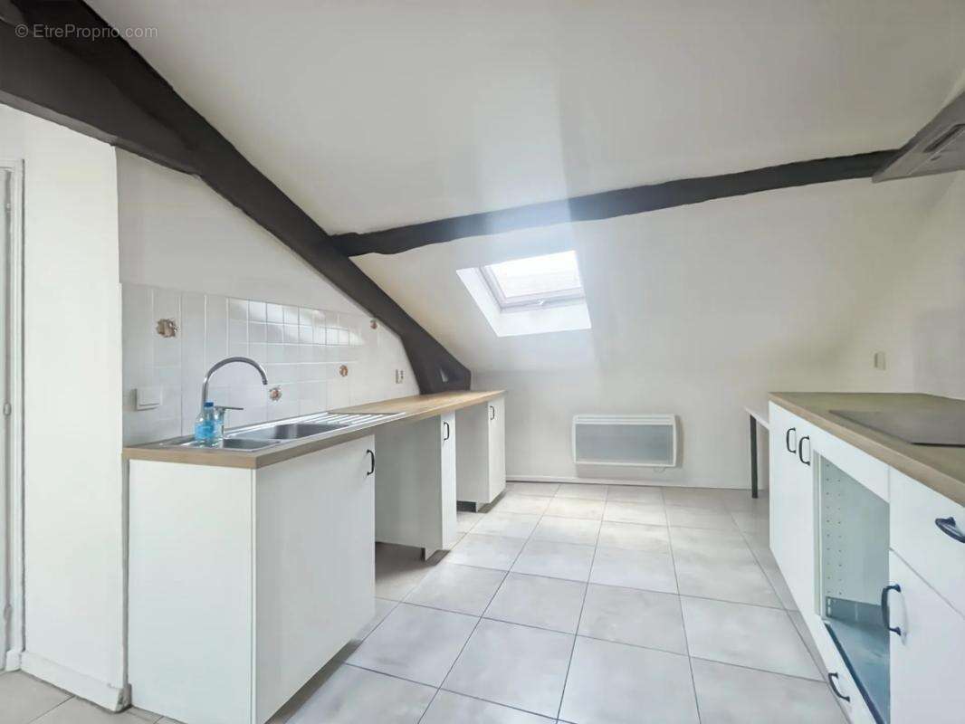 Appartement à CORBEIL-ESSONNES