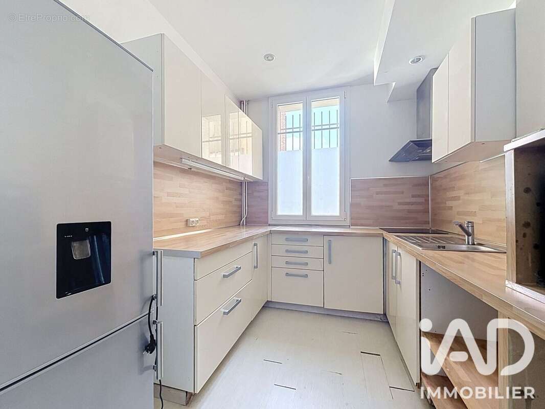 Appartement 46 m² à Colombes  - photo 2