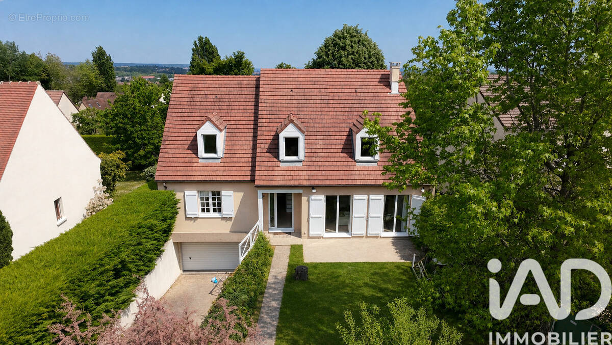 Photo 1 - Maison à ORGEVAL