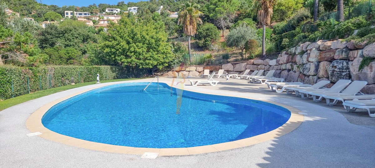 Maison à LES ISSAMBRES