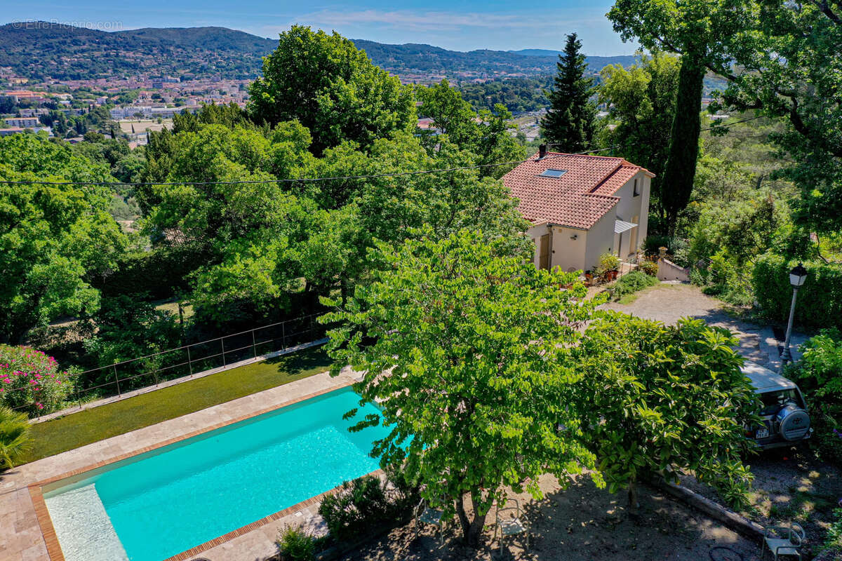 Maison à DRAGUIGNAN