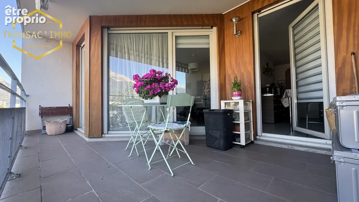 Appartement 3 pièces 65 m² à vendre à Grenoble (38100) - photo 2