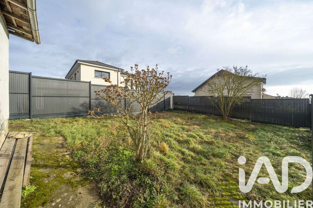 Photo 3 - Maison à LUDRES