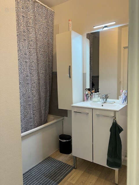 Appartement à VIEUX-CHARMONT