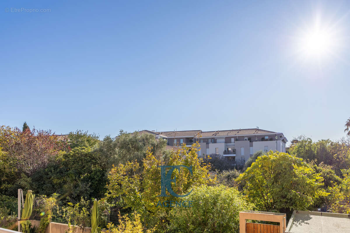Appartement à SANARY-SUR-MER