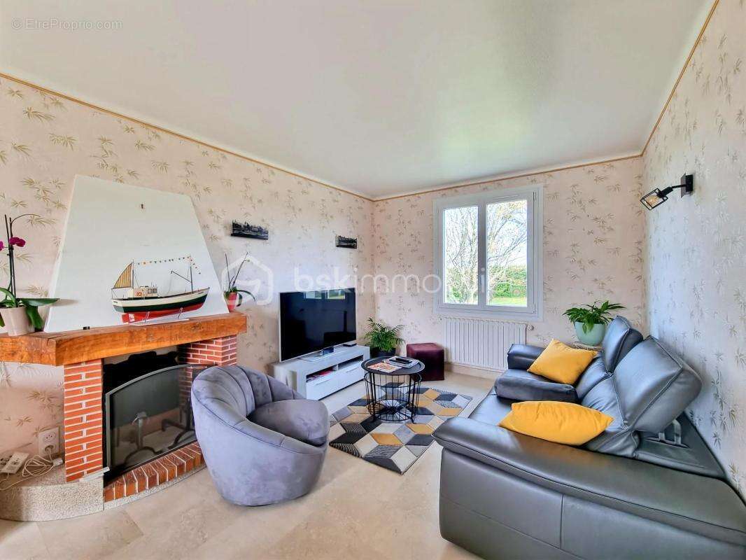 Maison à PLONEOUR-LANVERN