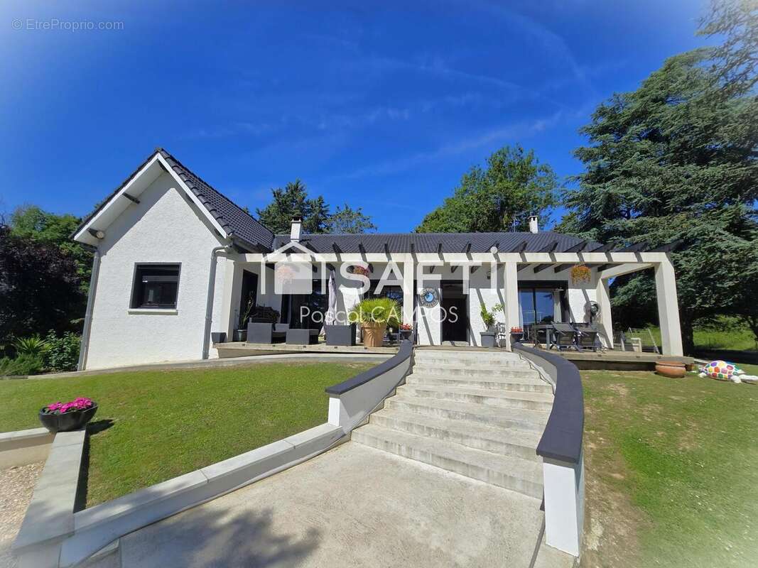 Photo 2 - Maison à SAVERDUN