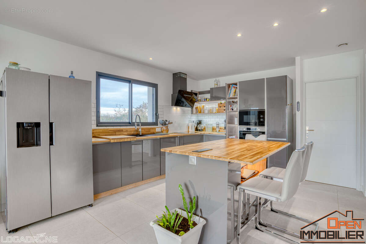 Maison à SAINT-SYLVESTRE-SUR-LOT