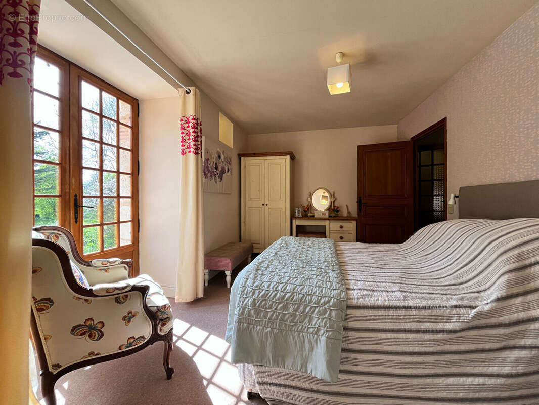 Maison à MONFLANQUIN