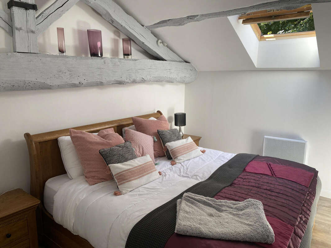 Maison de campagne sans voisinage. 4 chambres. Piscine. Belles vues. - photo 8