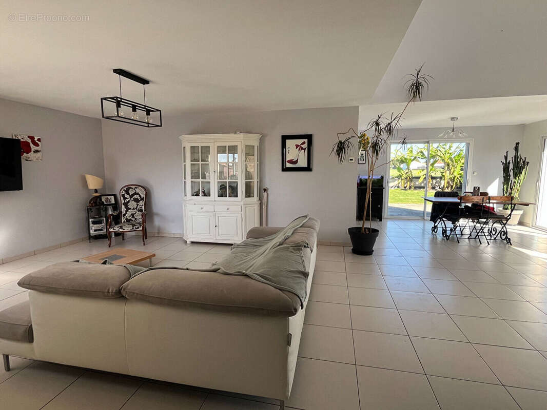 Maison à SAINT-ANDRE-DE-LA-MARCHE