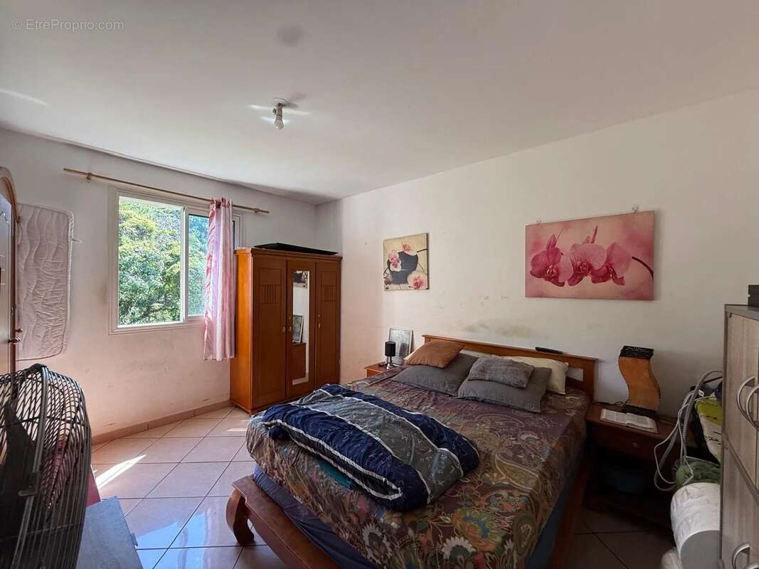 Appartement à L'ETANG-SALE