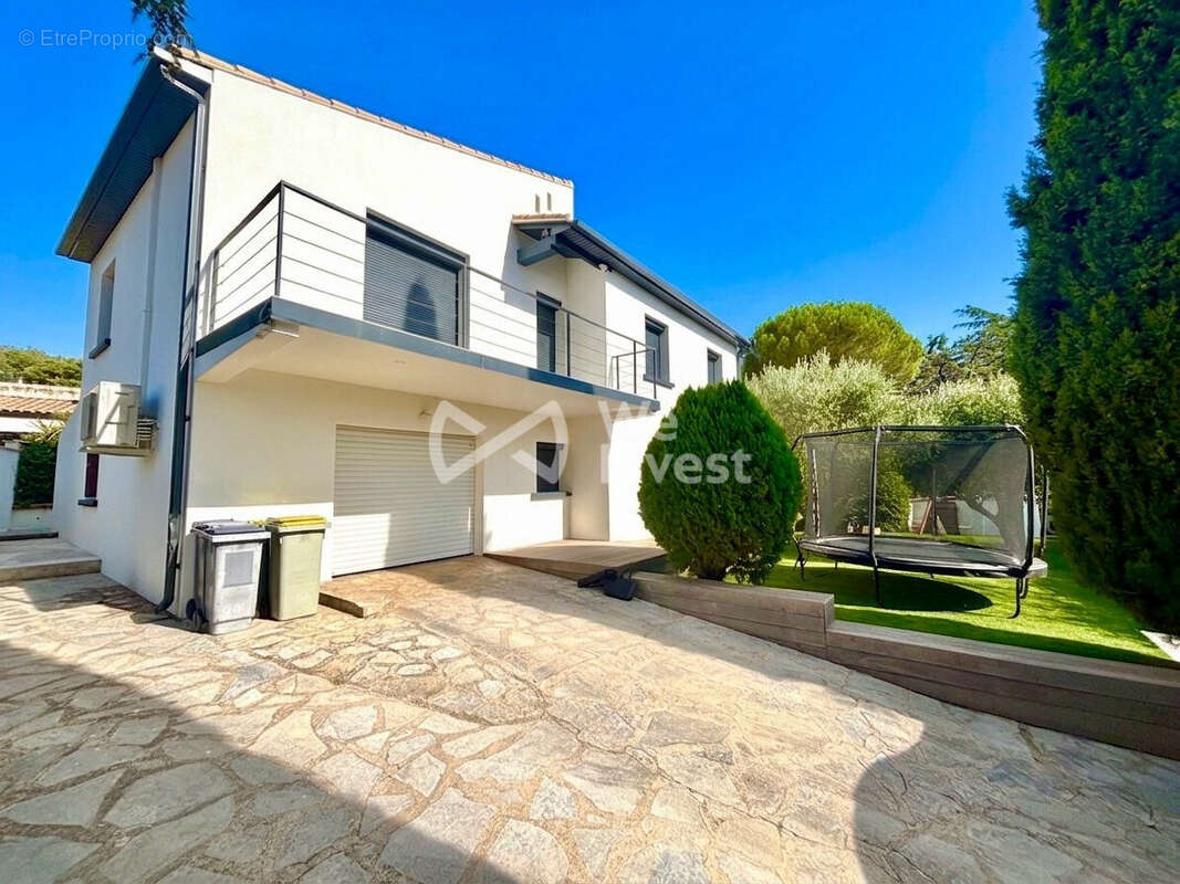 Maison 155 m² à Sussargues  - photo 4
