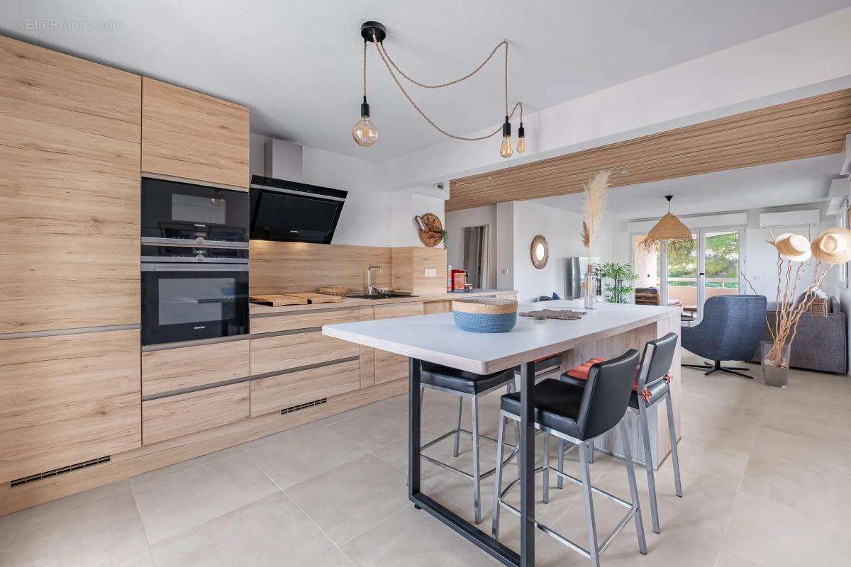 Appartement à FREJUS