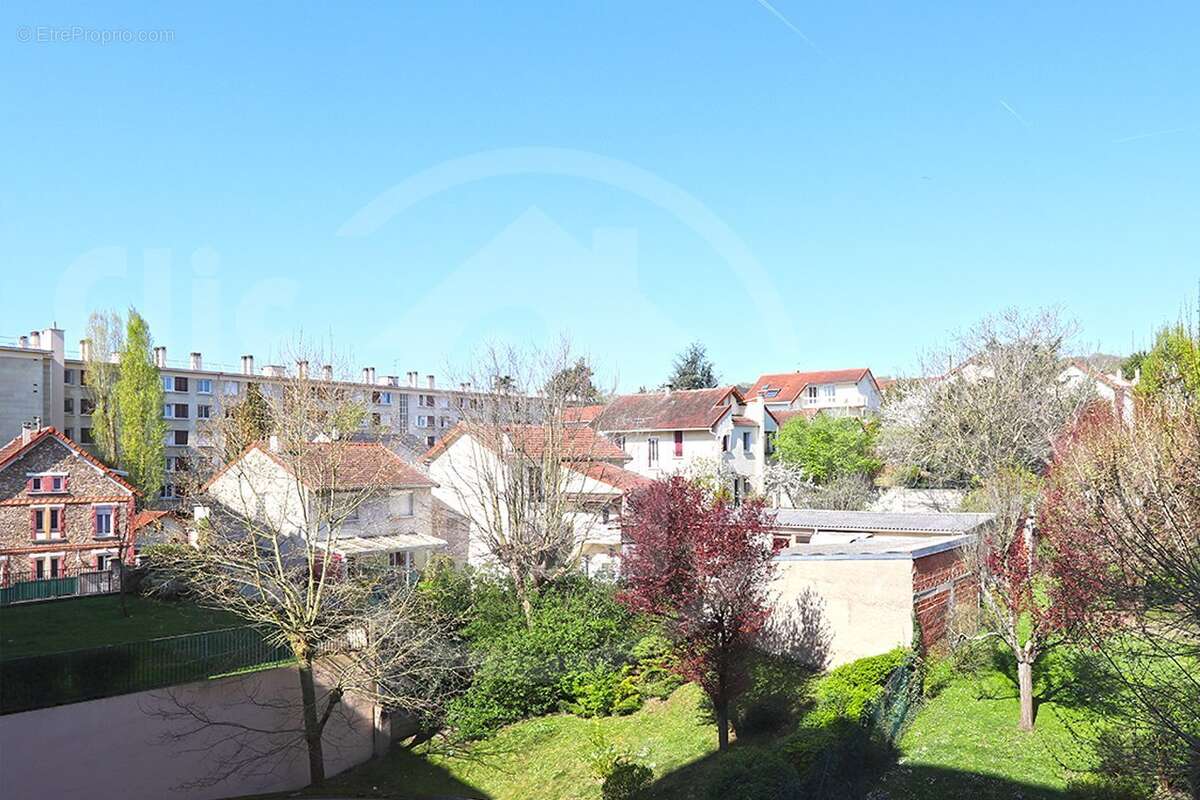 042025 - Appartement à CHAVILLE