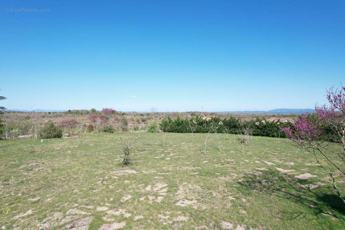 Terrain à LABLACHERE