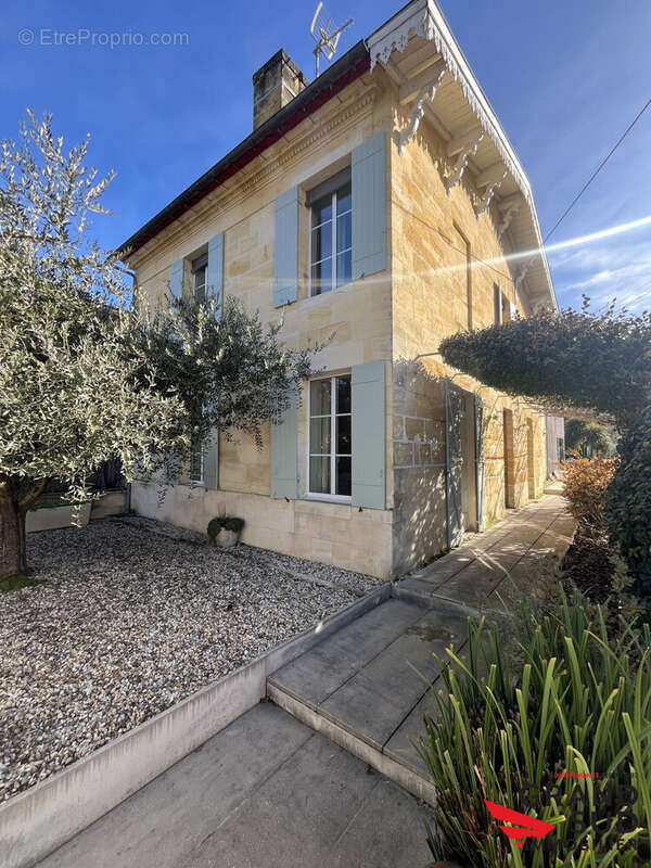 Maison à LANGOIRAN