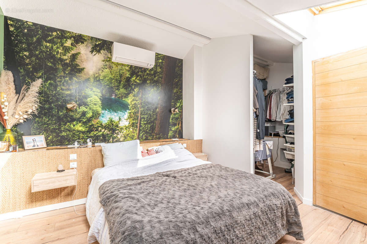 Appartement à BORMES-LES-MIMOSAS