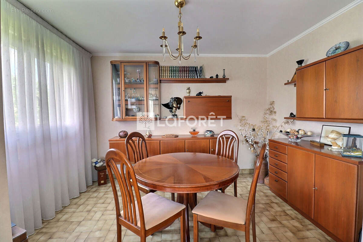 Appartement à VITRY-SUR-SEINE