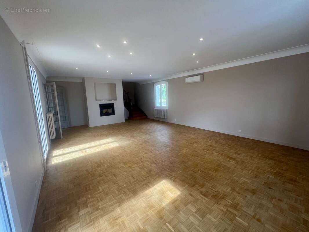 Maison à BRIVE-LA-GAILLARDE
